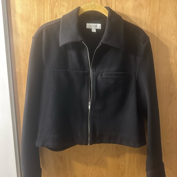 COS Cropped Women’s Jacket - Picture 2 of 6